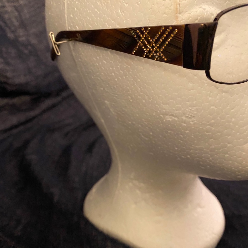 Glasses - Picture 3 of 4